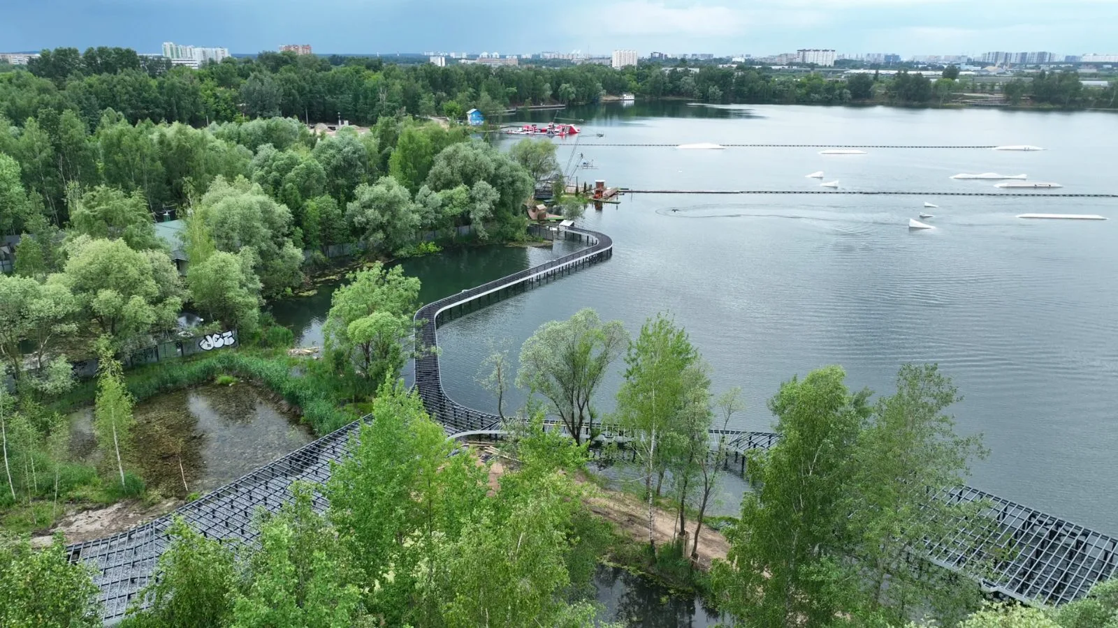 Экомаршрут, водные сады и зона наблюдения за природой появятся на Кореневском карьере в Люберцах после благоустройства