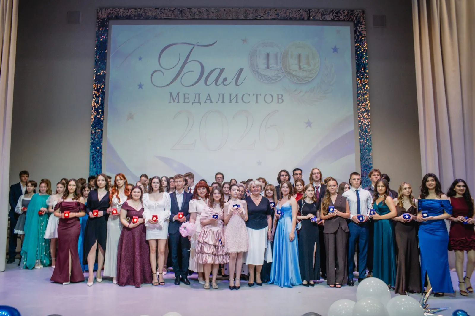 На 25% увеличилось количество золотых медалистов в Люберцах по сравнению с прошлым годом