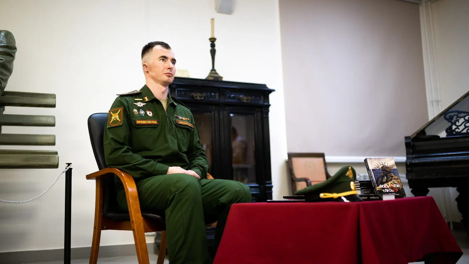 Выставка картин ветерана СВО открылась в Люберцах