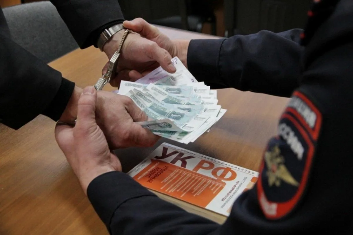 Жителей Люберец призывают сообщать о фактах коррупции со стороны сотрудников полиции