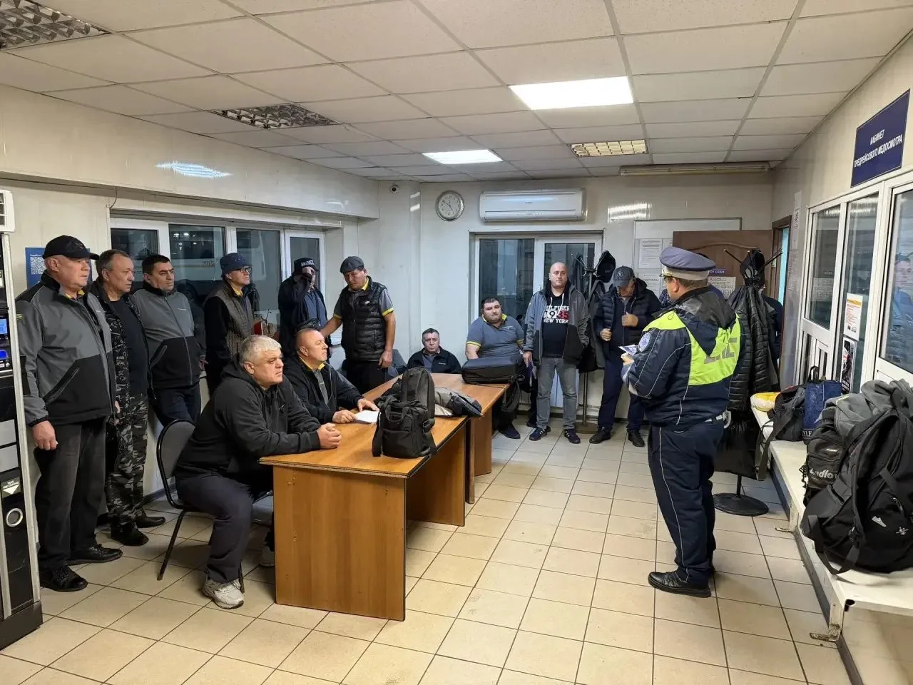 Встреча сотрудников ДПС и водителей маршрутных автобусов состоялась в Люберцах