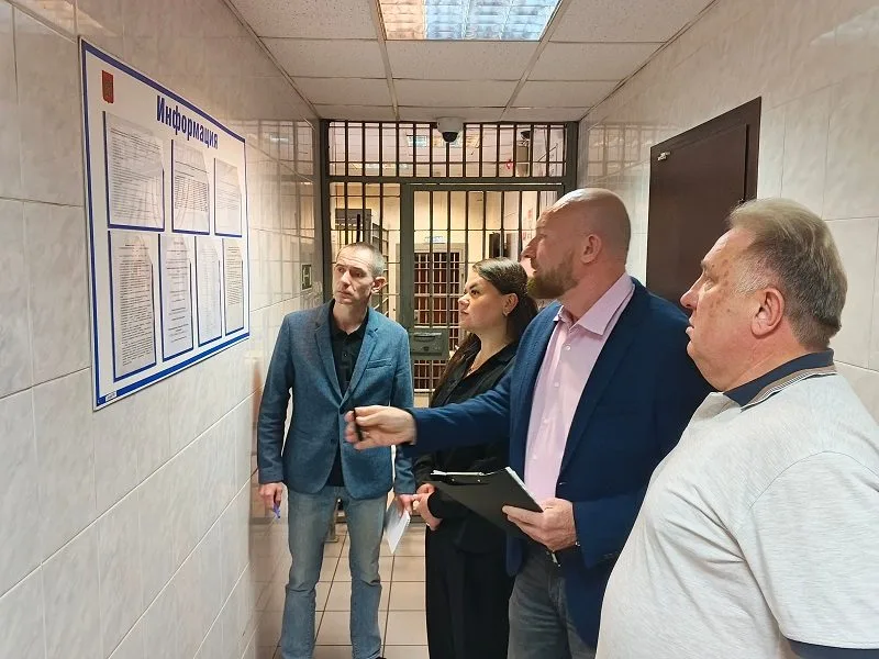 Общественники проверили условия содержания задержанных в изоляторе временного содержания в Люберцах
