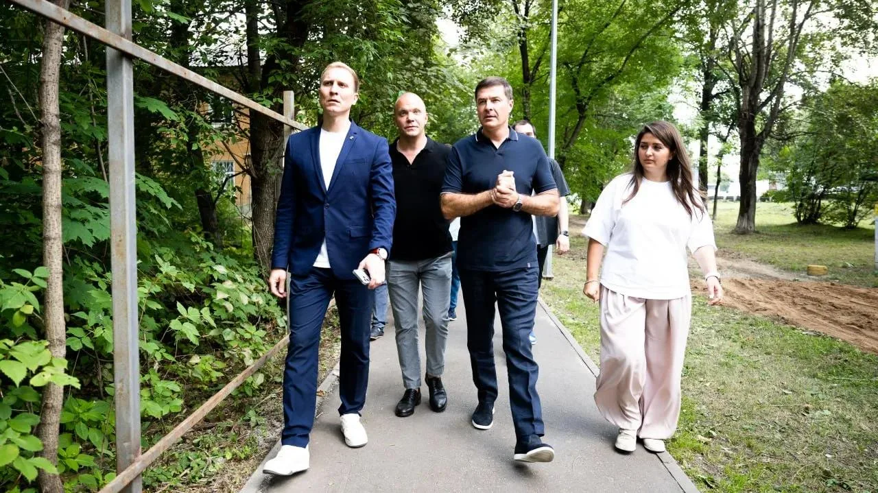 Линию освещения протяженностью 250 метров построили в поселке Люберец по просьбе жителей