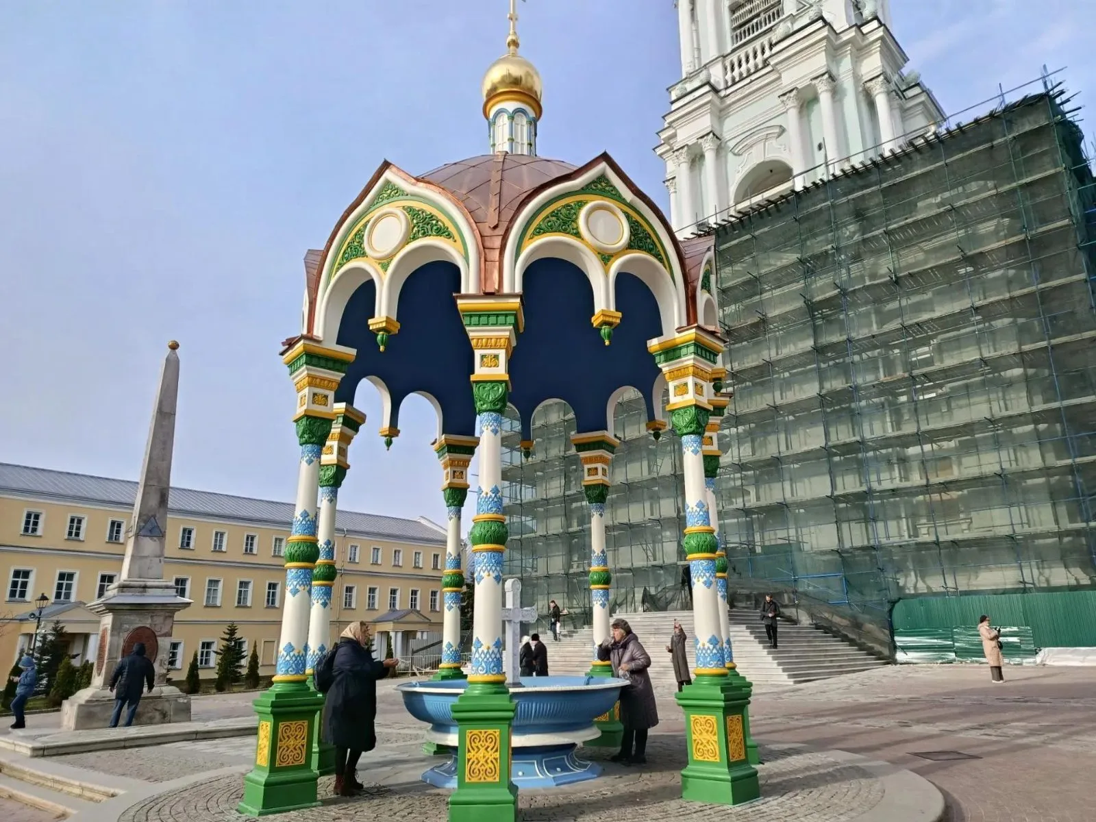 Участники «Активного долголетия» Люберец посетили Сергиев Посад