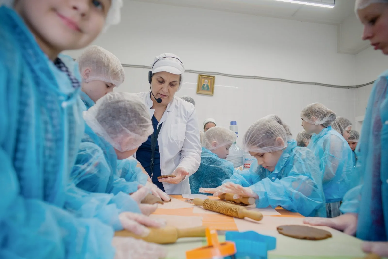 Профориентационную экскурсию организовали партийцы для школьников Люберец