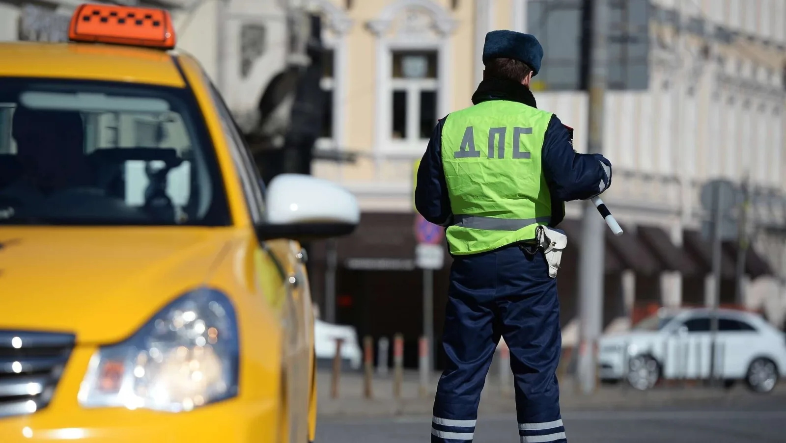 Сотрудники ГАИ Люберец проверят таксистов на соблюдение ПДД РФ