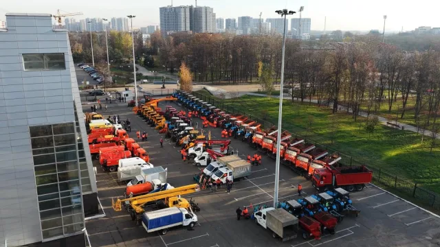 Около 60 единиц техники пополнили автопарк предприятий Люберец перед зимним сезоном