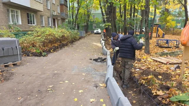 В поселке Люберец началось благоустройство двора на улице Гаршина