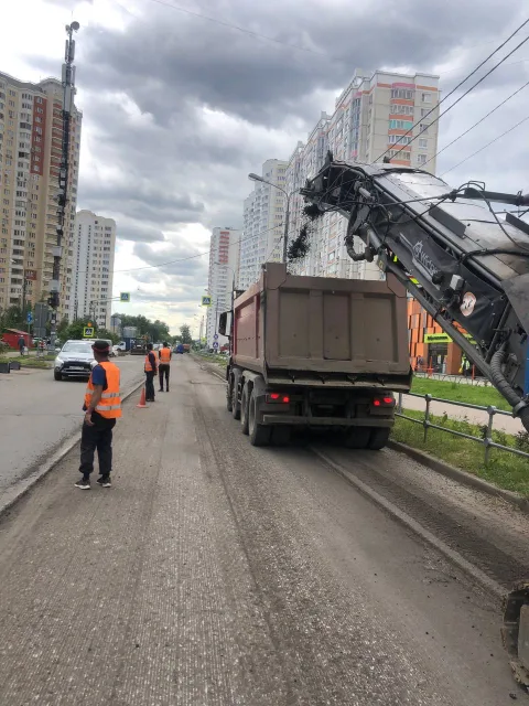 В Люберцах ремонтируют дорогу на проспекте Гагарина