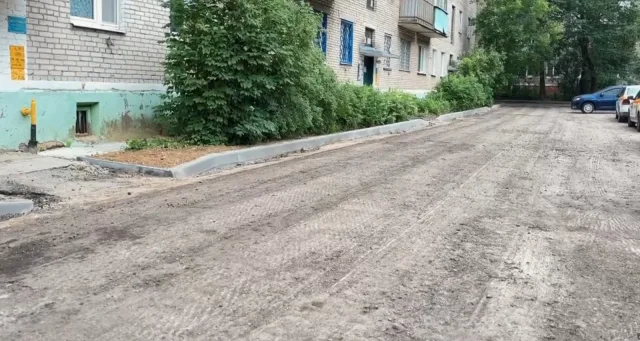 Комплексное благоустройство еще двух дворов началось в поселках Люберец