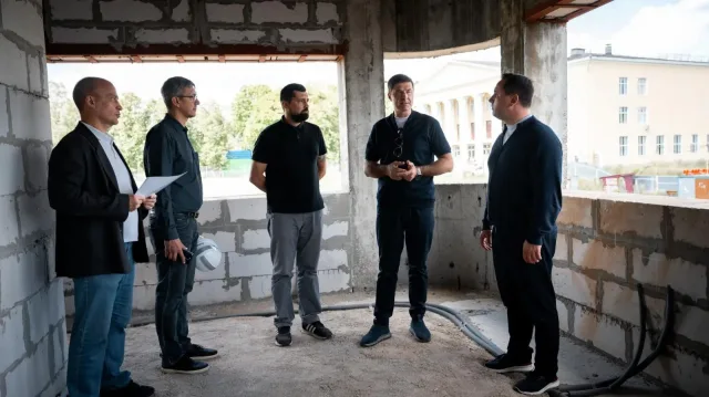 Реконструкция стадиона «Торпедо» возобновилась в Люберцах