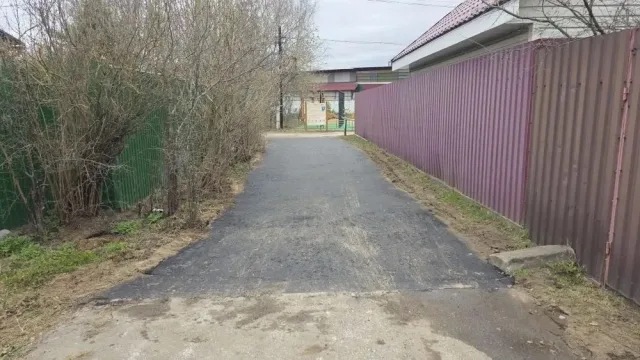 Сквозной проезд открыли на одной из улиц в деревне Токарево