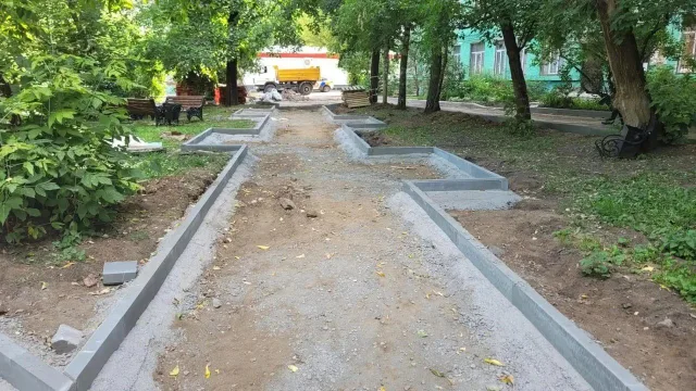 К комплексному благоустройству дворов на улице Гоголя приступили в Томилино