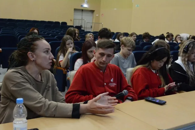 Участники «Школы волонтёра» в Люберцах учатся продвигать социальные проекты