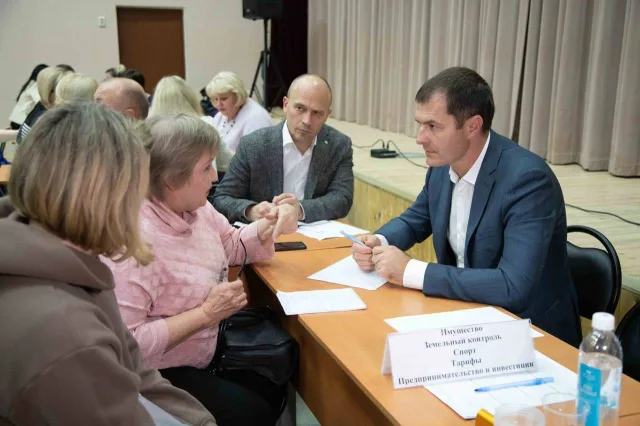 Владимир Волков пригласил жителей Люберец на выездную встречу с администрацией 26 октября