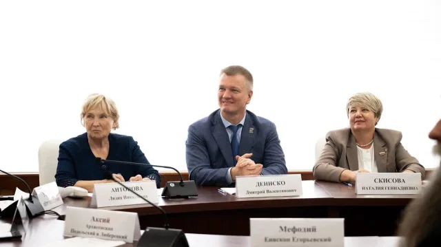 Новый герб и флаг Люберец  утвердили депутаты округа
