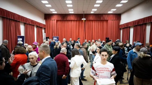 Меры поддержки участников СВО и их семей обсудили на выездной администрации в Люберцах