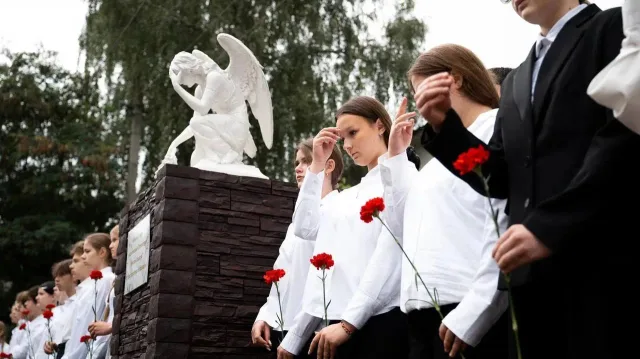 Память жертв теракта в Беслане почтили в Люберцах