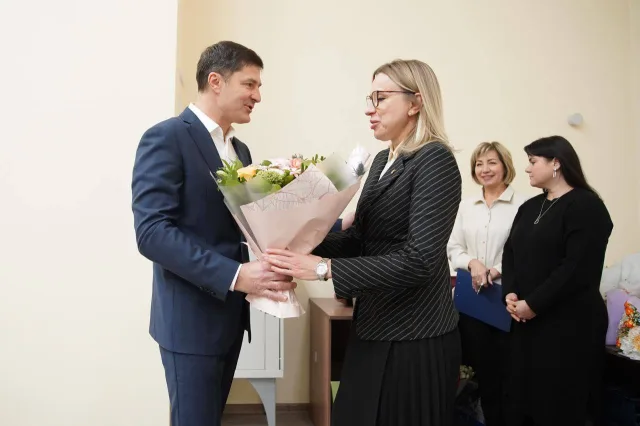 Владимир Волков поздравил работников налоговых органов с профессиональным праздником
