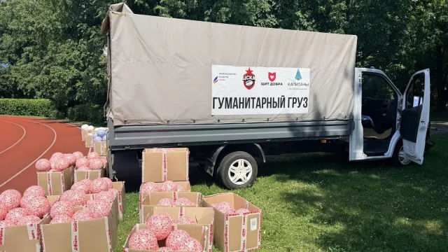1300 мячей отправил люберецкий депутат в детские дома и спортшколы новых территорий РФ
