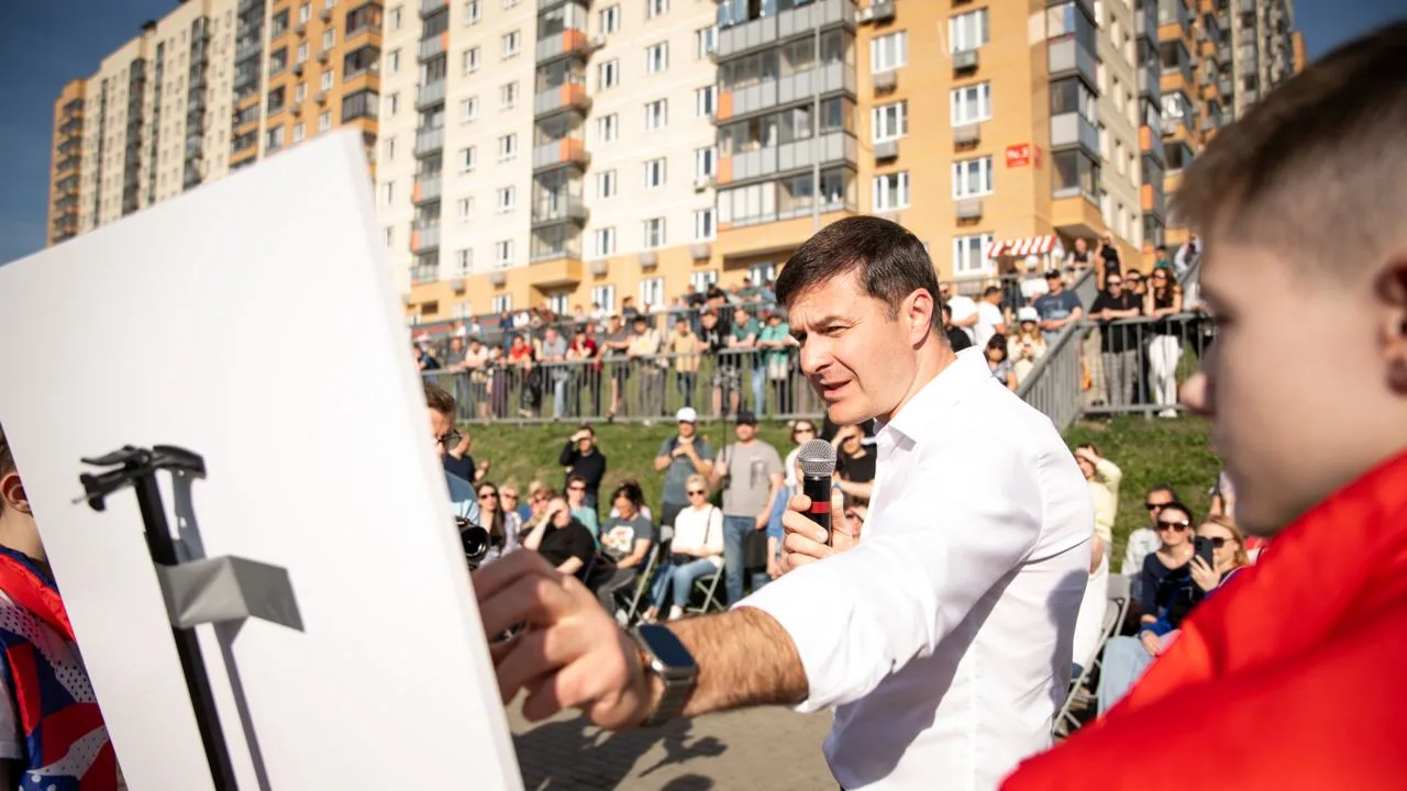 Встреча с жителями по вопросу благоустройства прибрежной зоны озера Чёрное и создания парка Дружбы
