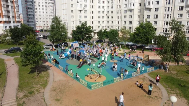Открытие детских игровых площадок (г. Люберцы, проспект Победы, д.3 и Комсомольский проспект, д.242)