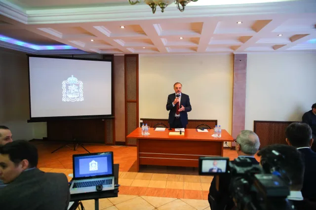 Чуткая власть ЛГЖТ