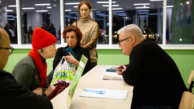 Встреча с жителями в формате выездной администрации 31.10.2024 г. в школе «Созвездие»